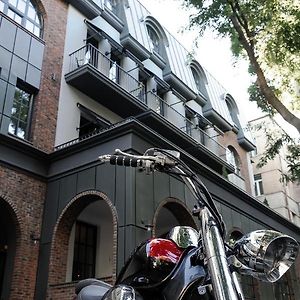 Brik Hotel